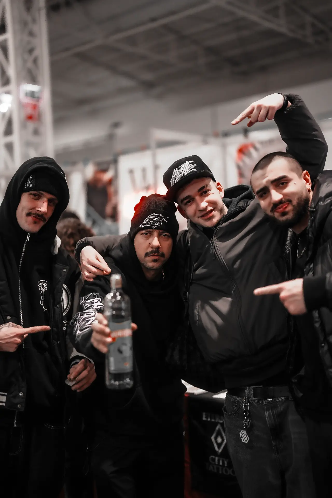 Backstage — The artists